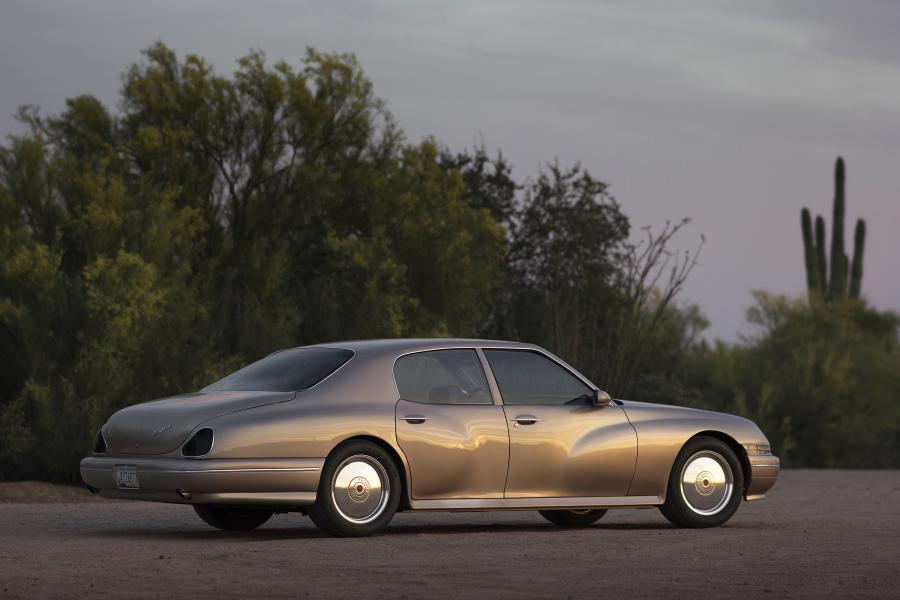  Packard Twelve Concept 1999 года  (фото 28 из 38)